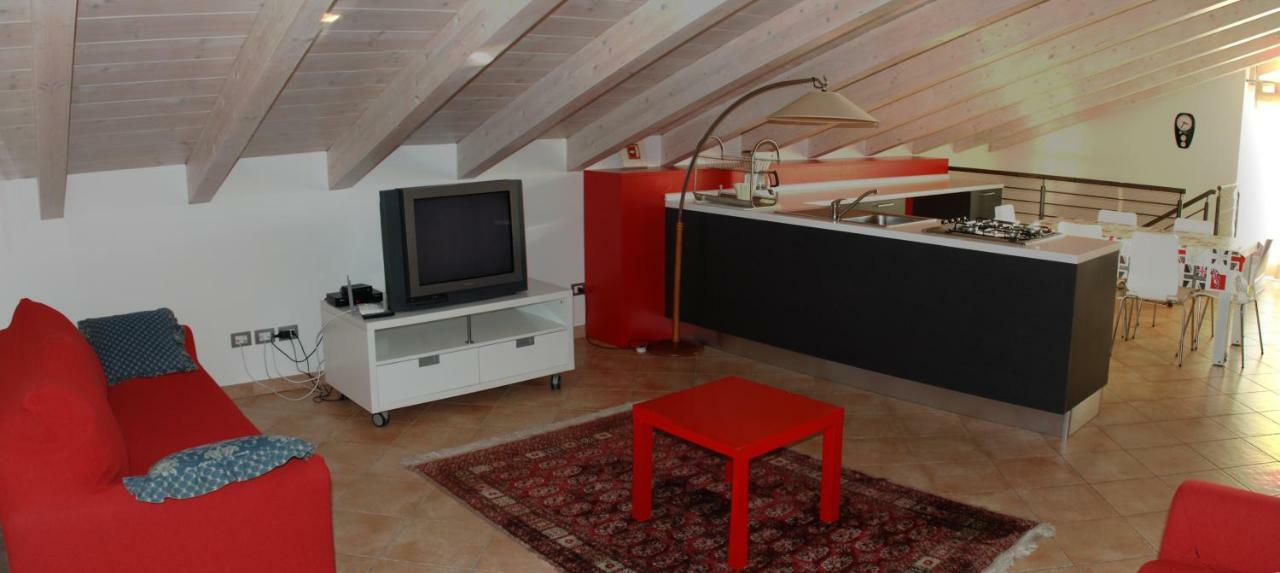 Casa Alice Lejlighed Torbole Sul Garda Eksteriør billede